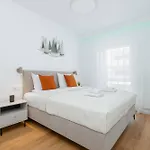 Cieply I Przytulny Nad Morzem - Z Balkonem Διαμέρισμα
